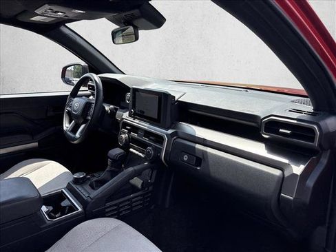 Certified 2025 Toyota 4Runner SR5 AWD/4WD image 27