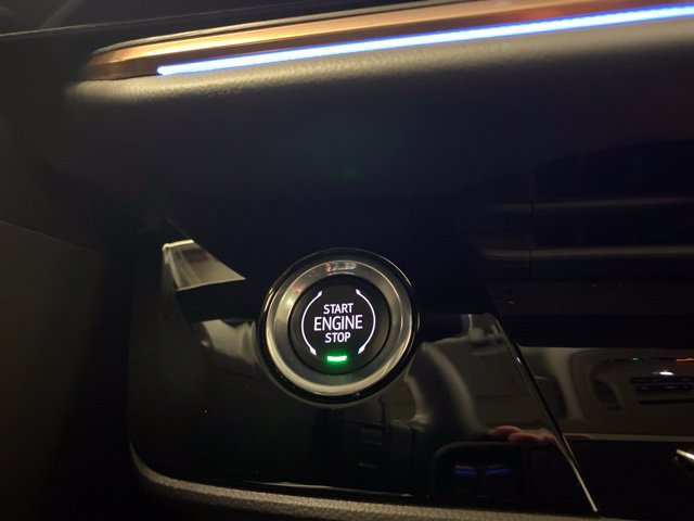 Used 2024 Buick Envision Avenir AWD/4WD image 15