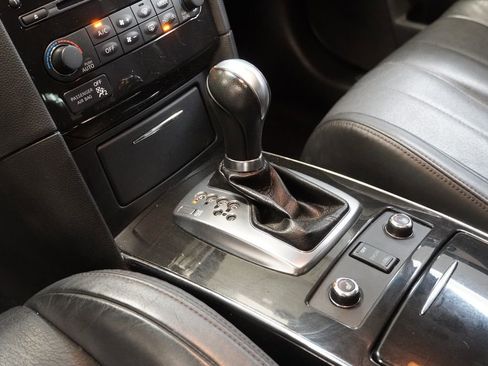 Used 2015 INFINITI QX70 AWD w/ Premium Package image 23