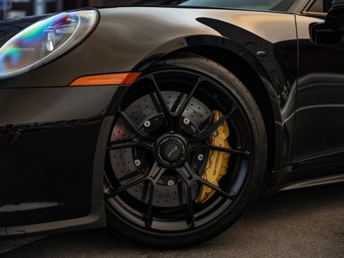Used 2022 Porsche 911 GT3 RWD image 8