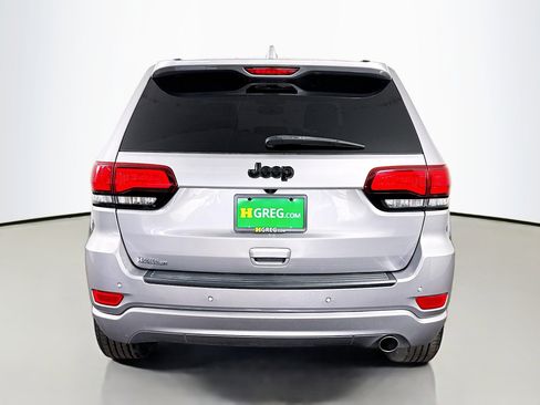 Used 2019 Jeep Grand Cherokee Altitude image 8