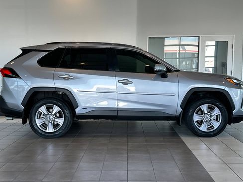 Certified 2025 Toyota RAV4 LE AWD/4WD image 3