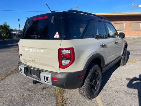 New 2025 Ford Bronco Sport Badlands w/ Sasquatch Badlands Package AWD/4WD image 16