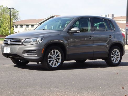 Used 2014 Volkswagen Tiguan SE AWD/4WD image 11