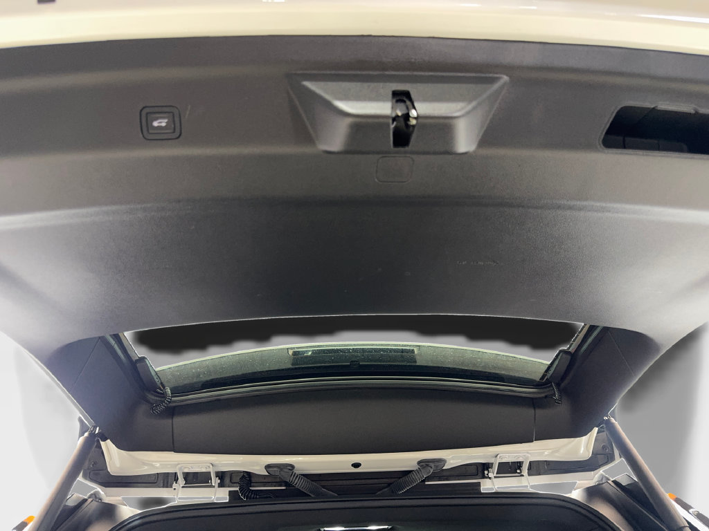 Used 2024 GMC Yukon Denali RWD image 94