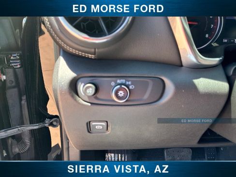 Used 2023 Chevrolet Blazer LT w/ Midnight/Sport Edition FWD image 27