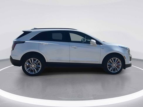 Used 2024 Cadillac XT5 Sportv AWD/4WD image 10