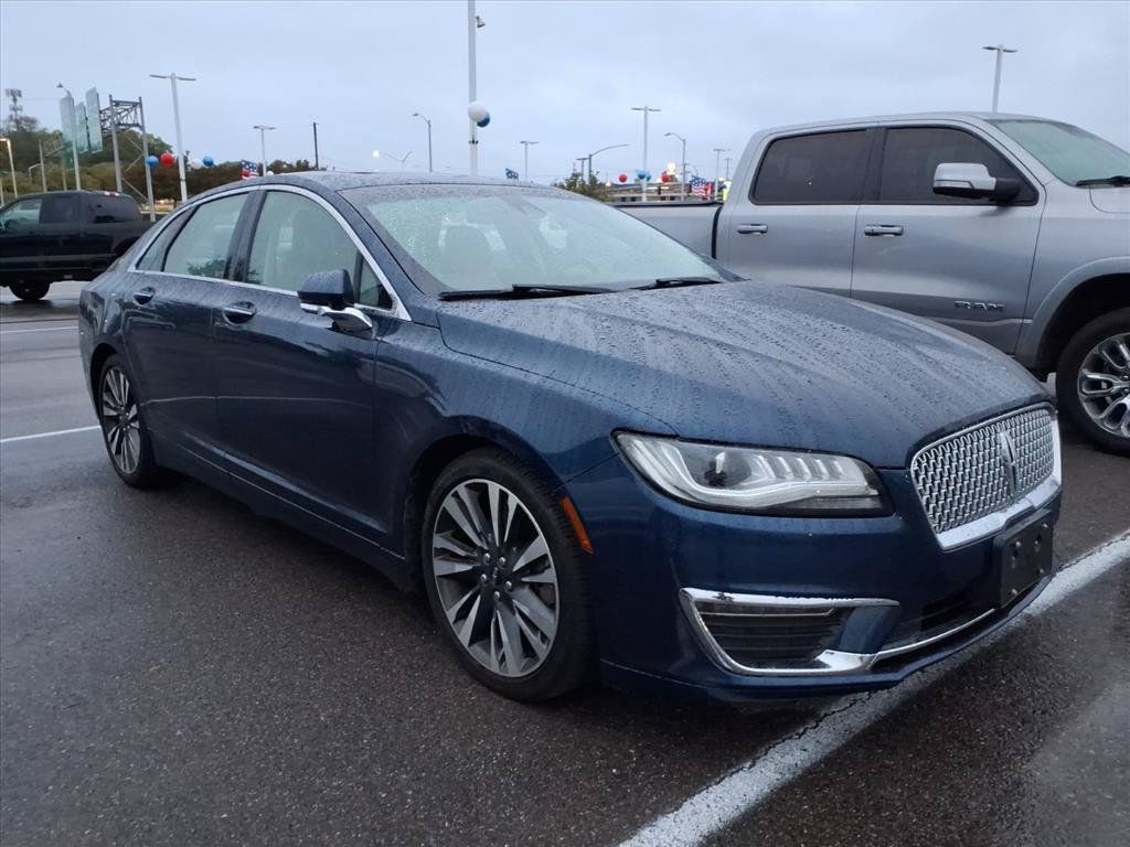 Used 2017 Lincoln MKZ Reserve w/ Climate Package AWD/4WD image 3