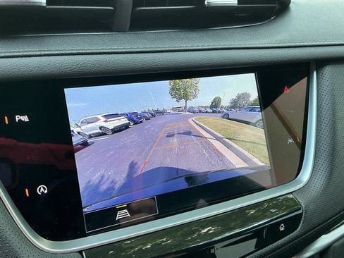 Used 2024 Cadillac XT6 Luxury w/ LPO, Floor Liner Package AWD/4WD image 29