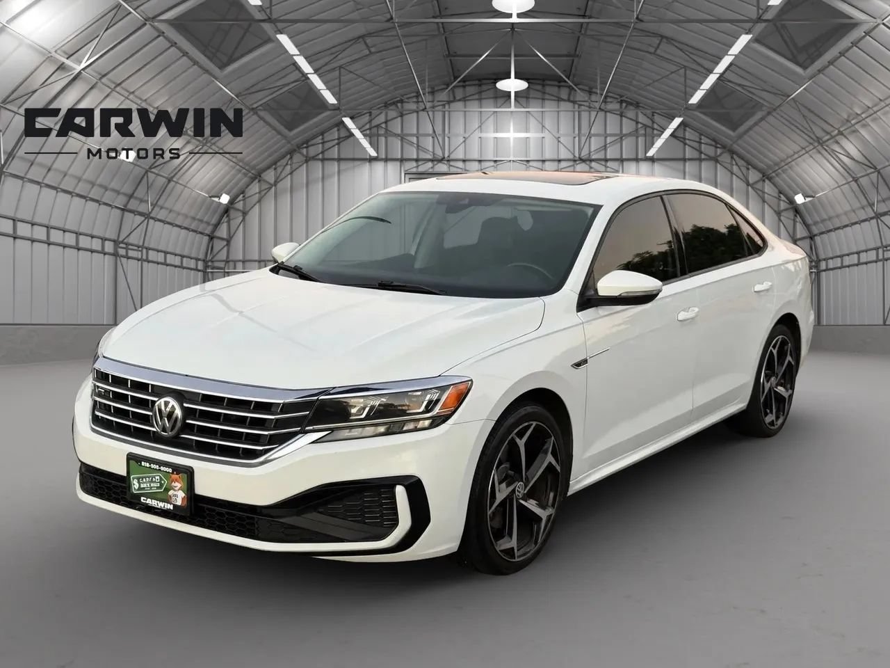 Used 2020 Volkswagen Passat 2.0T R-Line FWD image 1