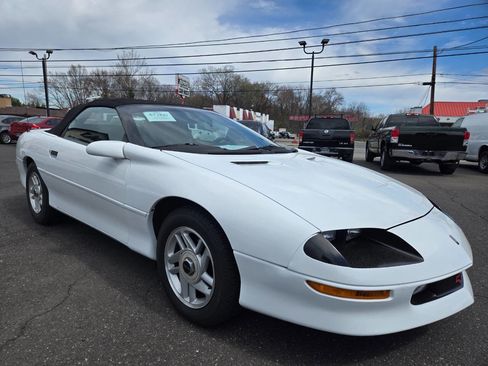 Used 1995 Chevrolet Camaro LT image 4