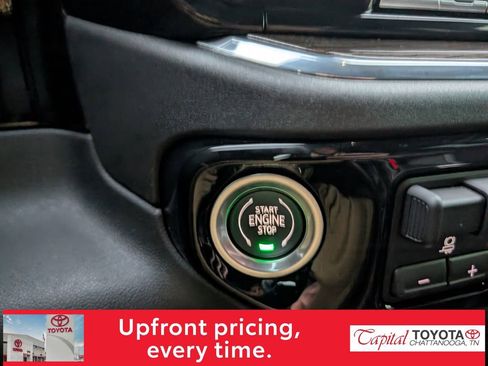 Used 2024 Chevrolet Silverado 1500 RST image 19