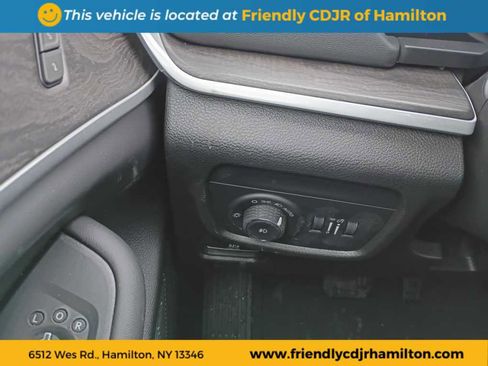 New 2026 Jeep Grand Cherokee Limited image 16