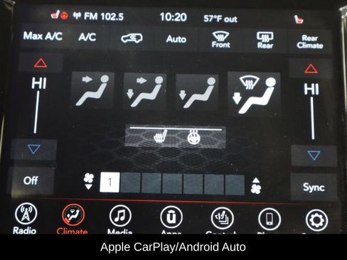 Used 2022 Dodge Durango GT image 33