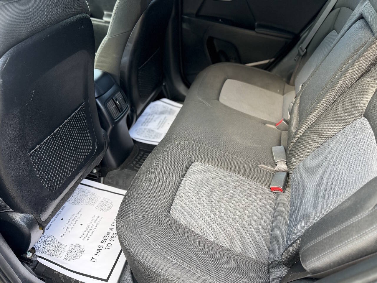 Used 2015 Kia Sportage LX FWD image 17