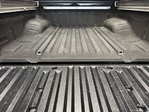 Used 2018 Nissan Frontier S AWD/4WD image 5