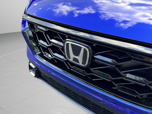 Used 2025 Honda CR-V Sport-L image 22