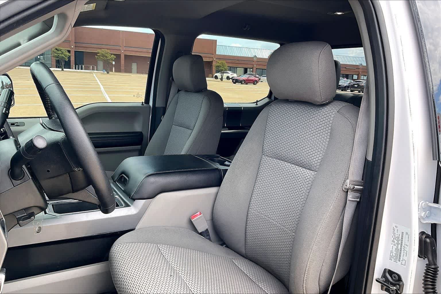 Used 2020 Ford F150 XLT w/ Equipment Group 302A Luxury AWD/4WD image 10