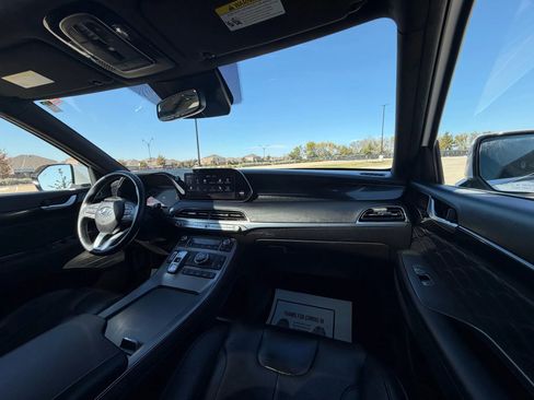 Used 2020 Hyundai Palisade Limited image 16