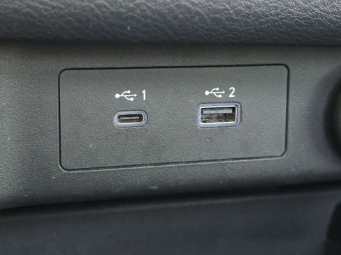 Used 2023 Nissan Rogue SL w/ SL Premium Package image 9