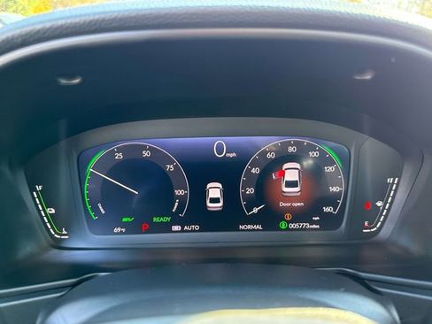 Certified 2025 Honda Accord Sport image 24