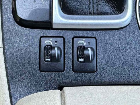 Used 2019 Toyota Highlander XLE image 21