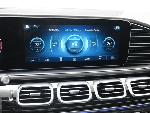 Used 2023 Mercedes-Benz Maybach GLS 600 4MATIC image 20