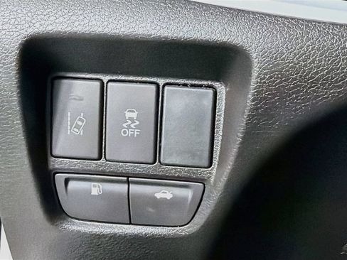 Used 2016 Acura TLX w/ Technology Package FWD image 15