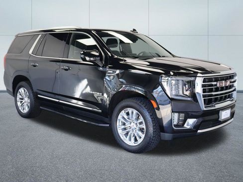 Used 2023 GMC Yukon SLT AWD/4WD image 10