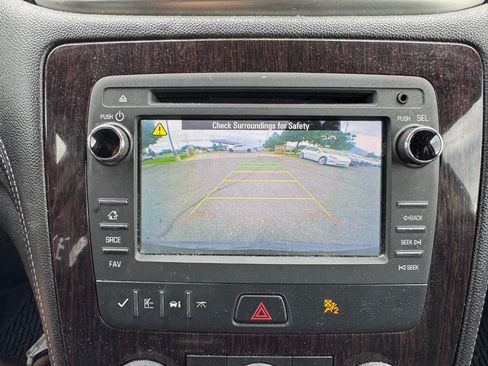 Used 2017 Chevrolet Traverse LT w/ True North Edition AWD/4WD image 15