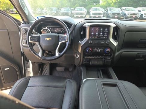 Used 2021 Chevrolet Silverado 1500 LTZ w/ LTZ Premium Texas Edition AWD/4WD image 9