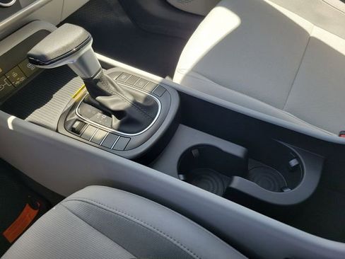 New 2026 Hyundai Kona SE FWD image 16