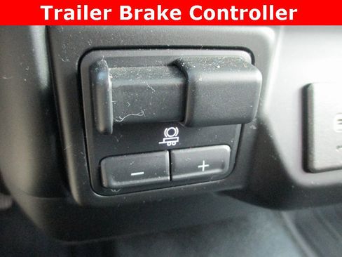 Certified 2022 GMC Sierra 2500 Pro w/ Convenience Package image 15