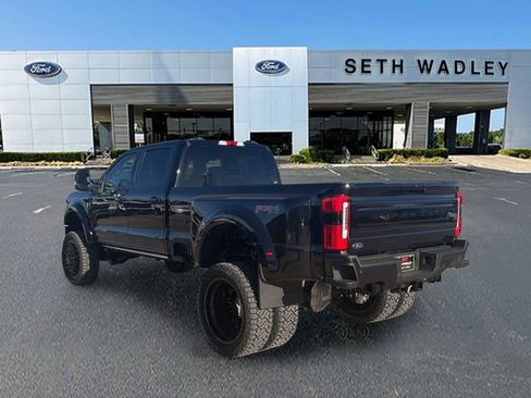 Used 2026 Ford F450 Platinum w/ FX4 Off-Road Package image 5