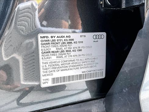 Used 2019 Audi SQ5 Prestige w/ Prestige Package AWD/4WD image 19