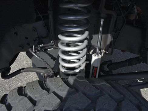 Used 2025 Ford F250 Platinum image 10