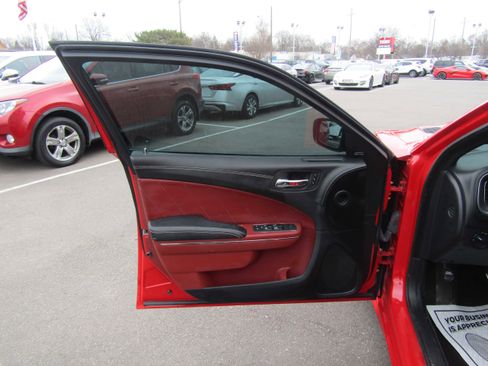 Used 2021 Dodge Charger SRT Hellcat w/ Harman/Kardon Audio Group image 11