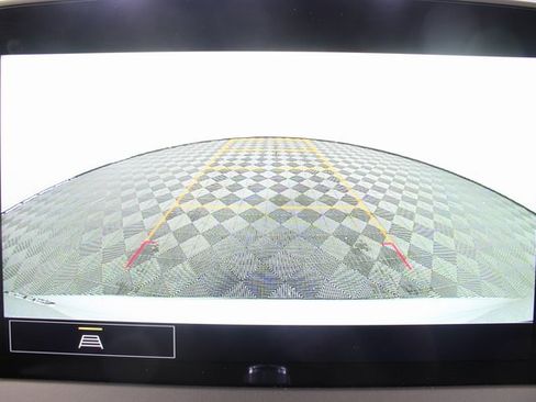 Used 2023 Chevrolet Blazer LT w/ Convenience Package image 3