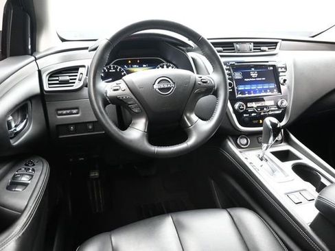 Used 2023 Nissan Murano SV AWD/4WD image 19