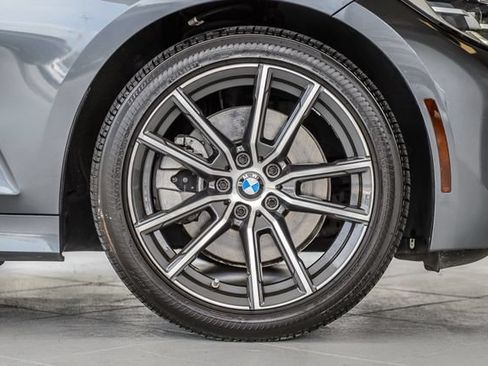 Used 2019 BMW 330i Sedan w/ Premium Package RWD image 15