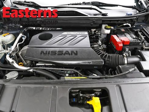 Used 2024 Nissan Rogue SV AWD/4WD image 7