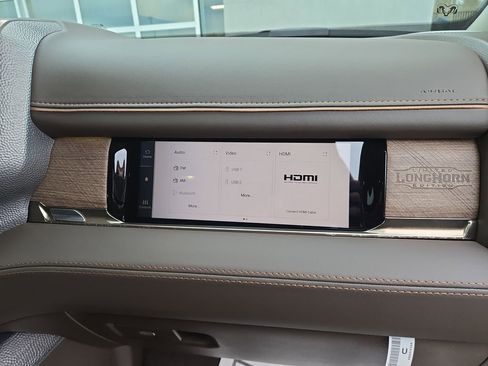 Used 2026 RAM 3500 Longhorn image 26