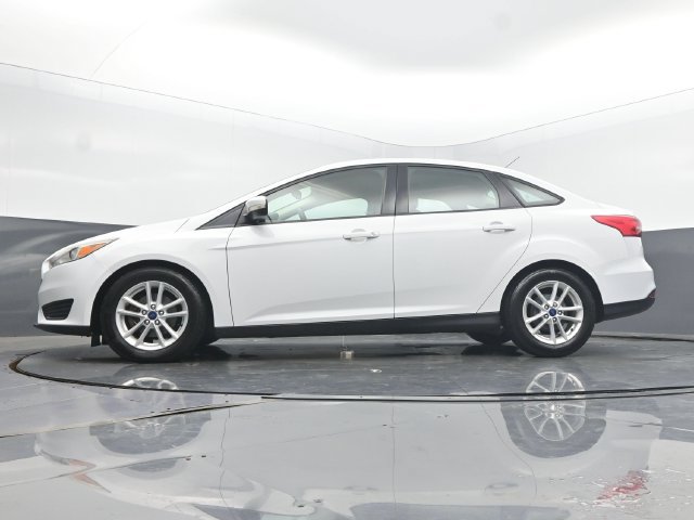 Used 2017 Ford Focus SE FWD image 45