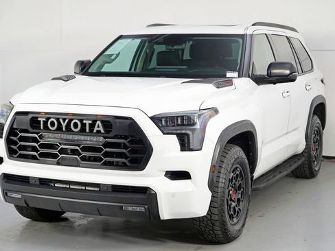 Used 2023 Toyota Sequoia TRD Pro image 53