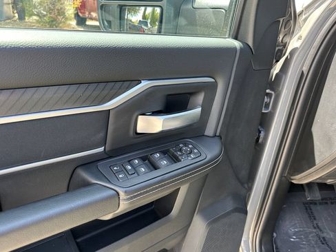 New 2026 RAM 2500 Big Horn AWD/4WD image 19
