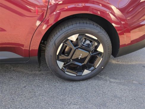 New 2026 Kia Carnival EX image 39