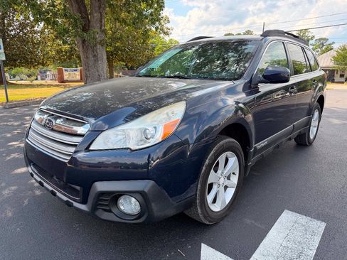 Used 2014 Subaru Outback 2.5i Premium w/ Popular Package #1A AWD/4WD image 2