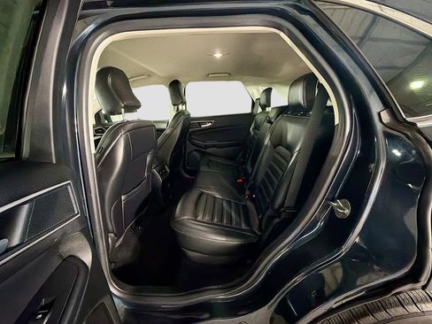 Used 2024 Ford Edge SEL w/ Convenience Package AWD/4WD image 28