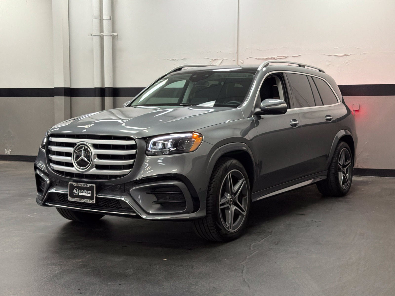 Used 2026 Mercedes-Benz GLS 450 4MATIC image 5