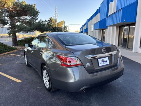 Used 2015 Nissan Altima 2.5 S w/ Power Driver Seat Package image 5